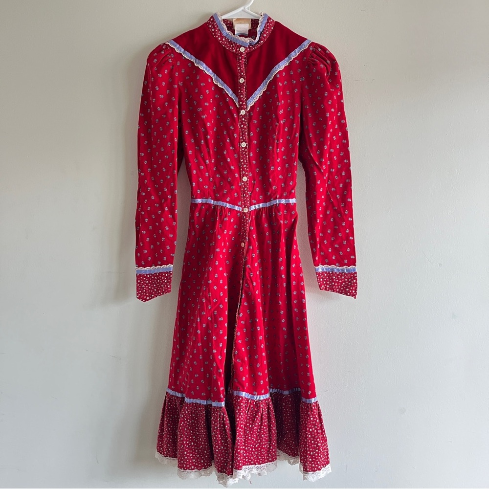 Vintage 70s Eber Calico Prarie Red Blue Floral Dress